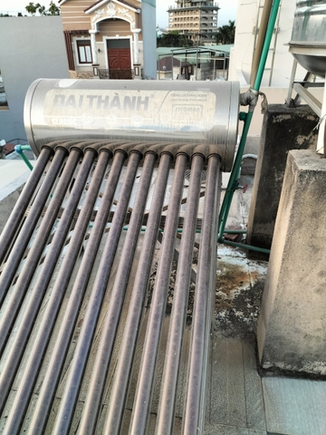 thợ sửa máy nước nóng năng lượng măt trời quận 12