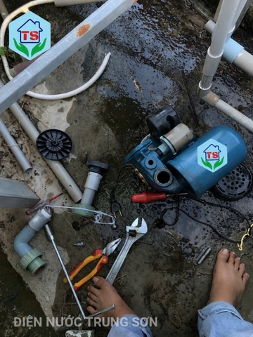Thợ Sửa Máy Bơm Tăng Áp Tại Nhà Uy Tín, Có Mặt Nhanh 24/7