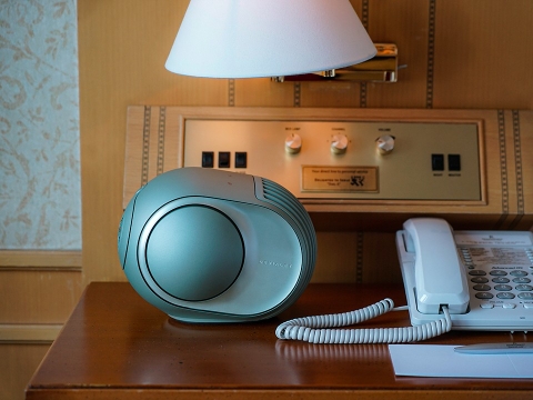 Trên tay Devialet Phantom II 98dB Sage Green – Phiên bản giới hạn 1000 chiếc toàn cầu