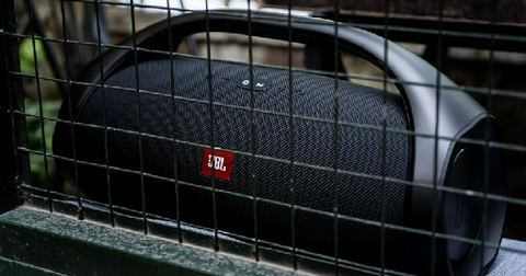 ĐẶT MUA LOA BLUETOOTH JBL CÙNG BỘ 3 GỢI Ý DÀNH CHO BẠN