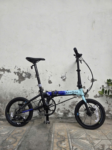 Dahon  DAHON VYBE D7 Folding Bike, Lightweight Aluminum Frame; 7