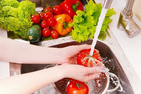 Vì sao máy lọc nước cần thiết cho mỗi gia đình?