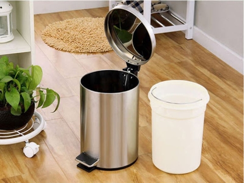 Hướng dẫn lựa chọn thùng rác cho nhà bếp