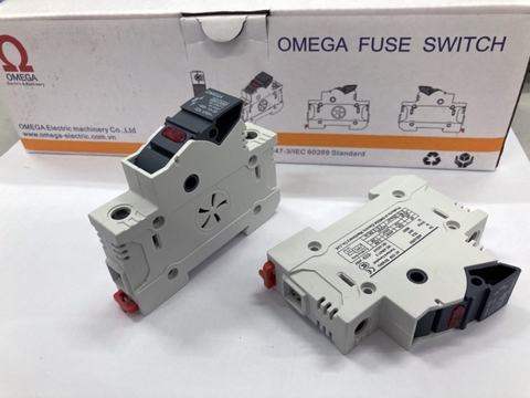 Vỏ hộp ngắt mạch cầu chì Omega, có đèn