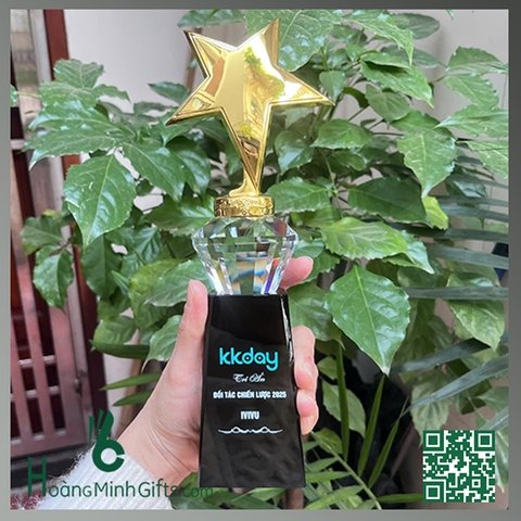 KỶ NIỆM CHƯƠNG PHA LÊ - KHÁCH HÀNG KKDAY