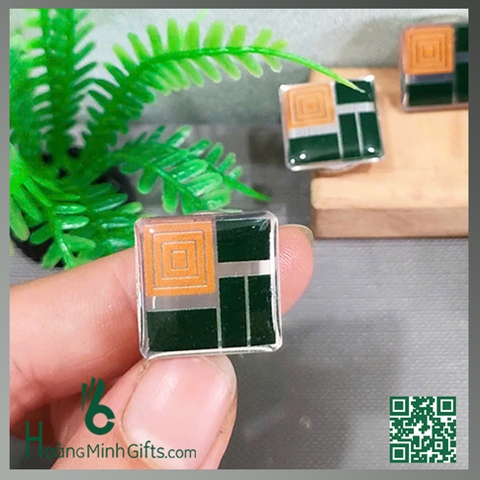 HUY HIỆU CÀI ÁO NAM CHÂM - KHÁCH HÀNG BĐS HOÀNG THÀNH