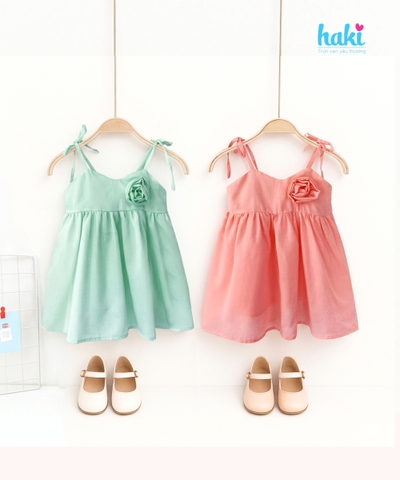 Váy hai dây đính hoa hồng HK507