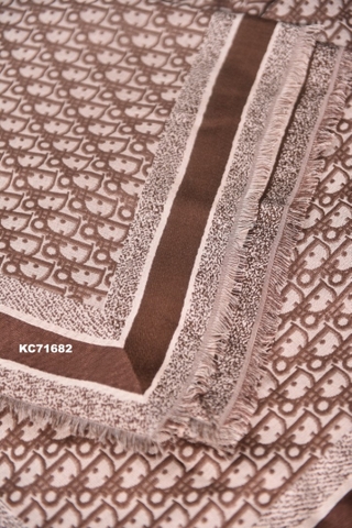 KHĂN CHOÀNG DIOR NÂU 71682