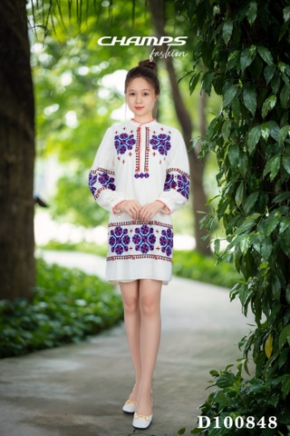 ĐẦM TRẮNG SUÔN THÊU LÓT 100848