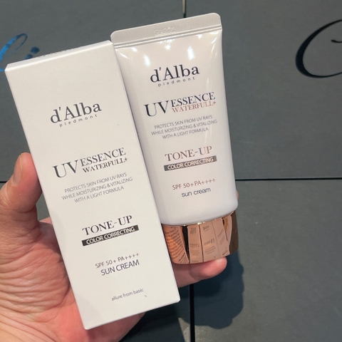 Kem chống nắng dAlba