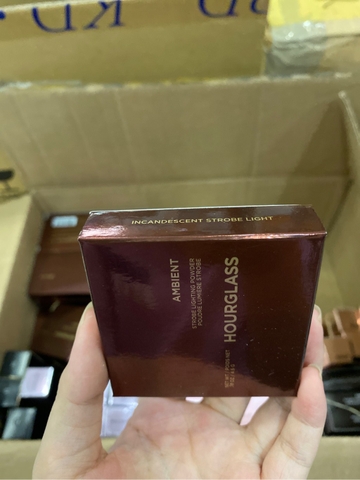 Highlight Hourglass Ambient Strobe Lighting