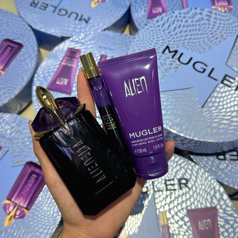 Set Nước Hoa & Body Lotion MUGLER Alien (60mlx10mlx50ml)