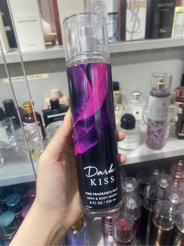 Xịt thơm Bath & Body Works 236ml - Dark Kiss