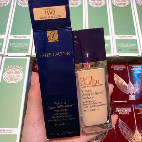 Kem Nền Estee Futurist Aqua Brilliance SPF20 30ml