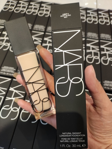 Nền Nars Radiant Longwear 30ml
