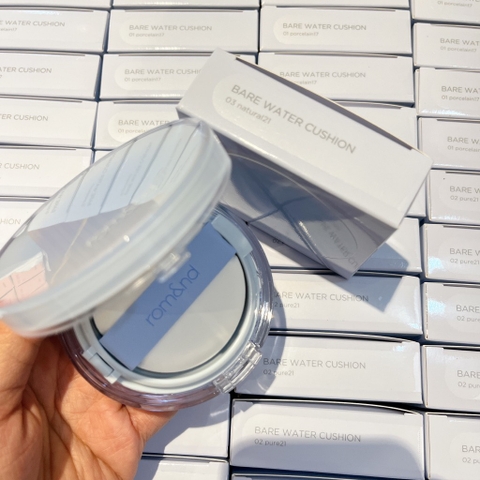 Cushion Romand Bare Water