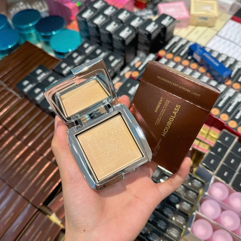 Highlight Hourglass Ambient Strobe Lighting