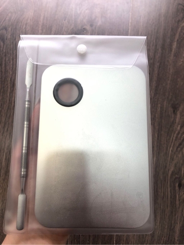 Khay Pha Trộn Nền & Son Môi