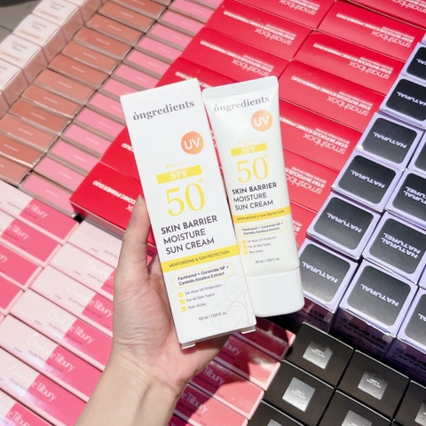 Kem Chống Nắng Ongredients Skin Barrier Moisture Sun Cream SPF50 50ml
