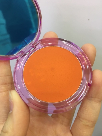 Má Hồng kem Inglot