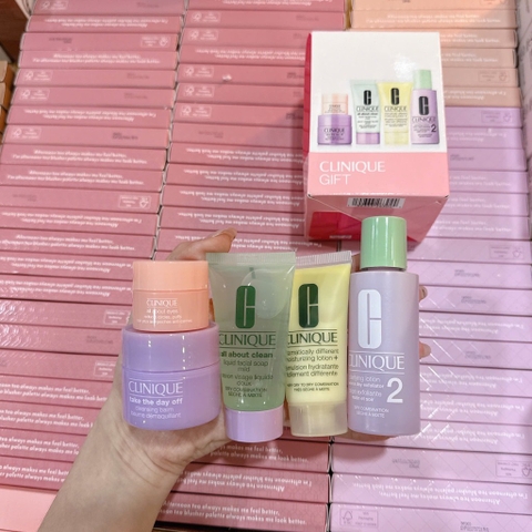 Set Clinique Gift Mini 5 món (Sáp + Kem mắt + SRM + Lotion + KD)
