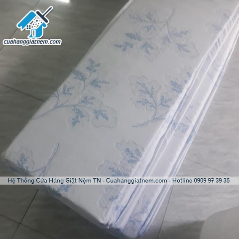 Áo bọc nệm gấp 5 cao su kích thước 1m6x2mx5cm