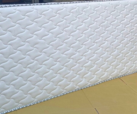 Áo nệm dùng bọc nệm lò xo 2 mặt (Vải gấm xốp chần mút chần viền)