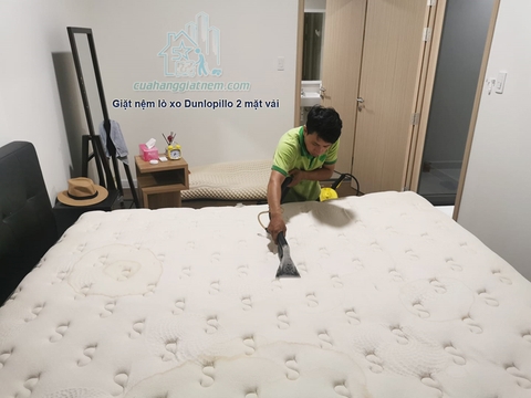 Giặt nệm lò xo Dunlopillo 2 mặt vải