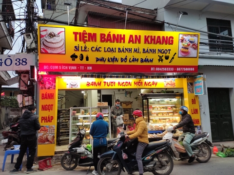 //bizweb.dktcdn.net/thumb/large/100/397/776/files/bang-hieu-alu-banh-mi.jpg?v=1653388237306