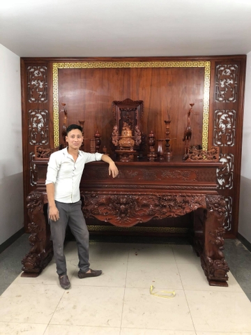 phòng thờ gỗ gõ diện tích 12m2