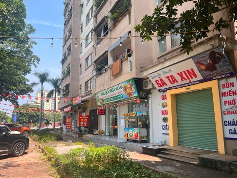 Cho thuê Kiot mặt đường Nguyễn Cao Luyện. Vị trí đắc địa để kinh doanh. S: 60m2