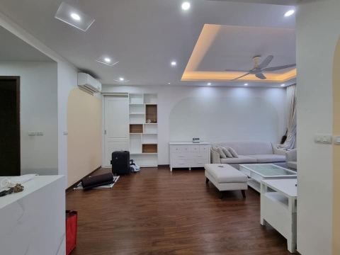 Cho thuê căn hộ Homeland Long Biên 3 ngủ full đồ, S 94m2, 9tr/tháng. Lh 0961910403