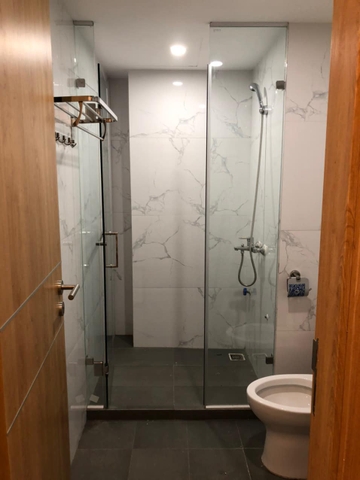 Cho thuê chung cư 2 ngủ full nội thất phố Nguyễn Văn Cừ, Long Biên giá chỉ 7tr. LH 0961910403