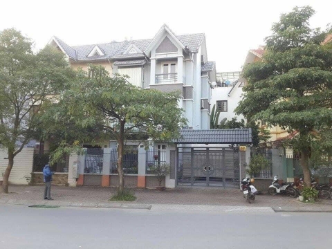 CHO THUÊ BIỆT THỰ VIỆT HƯNG, LONG BIÊN 200M² XÂY DỰNG 3 TẦNG PHÙ HỢP THUÊ Ở, LÀM VĂN PHÒNG, LỚP HỌC.