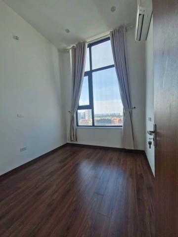 Bán căn hộ 3 ngủ, 80m2 căn góc tại Valencia Garden KDT Việt Hưng, Long Biên. Giá: 5.4 tỷ