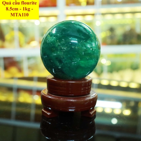 Quả cầu flourite tự nhiên ĐK 8.5cm - 1kg - MTA110