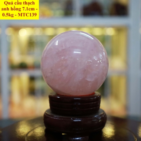 Quả cầu thạch anh hồng tự nhiên ĐK 7.1cm - 0.5kg - MTC139