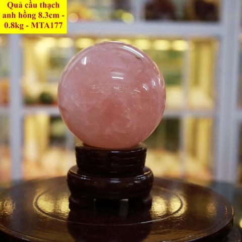 Quả cầu thạch anh hồng tự nhiên ĐK 8.3cm - 0.8kg - MTA177