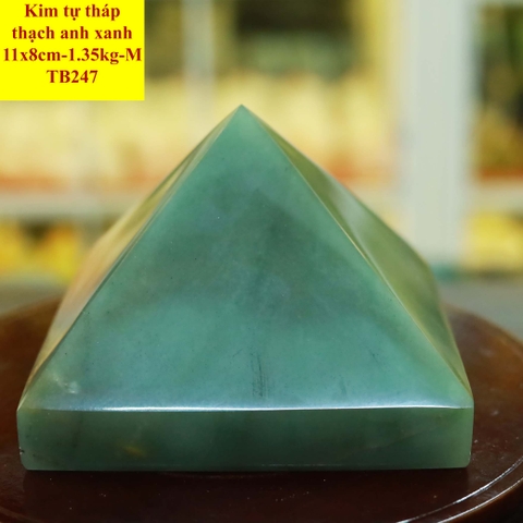 Kim tự tháp thạch anh xanh tự nhiên 11x8cm-1.35kg-MTB247