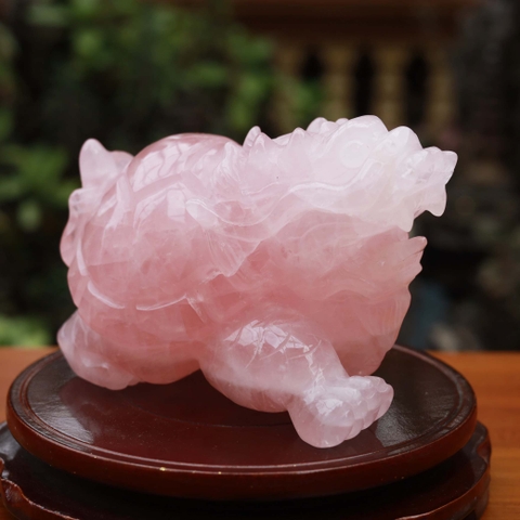 Long quy thạch anh hồng 13.5x9x10cm - 1.6kg-MTA298