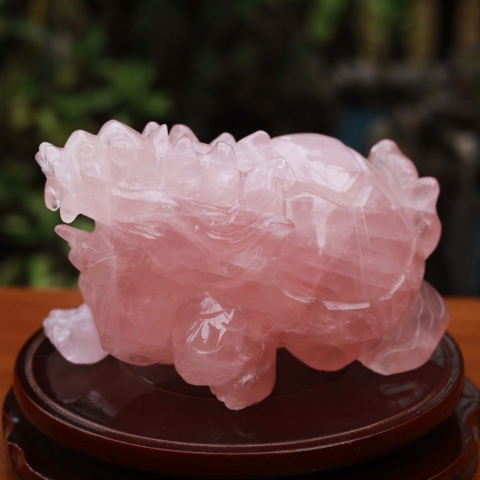 Long quy thạch anh hồng 14x9x9.5cm - 1.41kg-MTA300