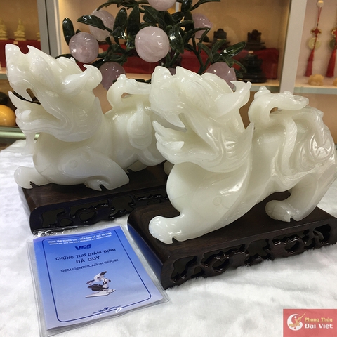 Tỳ hưu Bạch Ngọc
