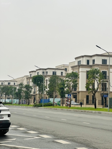 Cho thuê mặt bằng kinh doanh Cổ Loa –không gian trưng bày sản phẩm sang trọng