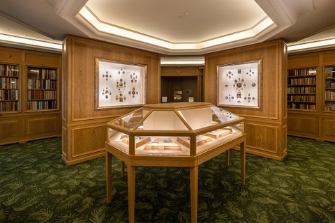 Bảo tàng Patek Philippe ở Thuỵ Sĩ trưng bày 2.500 hiện vật, khắc hoạ năm thế kỷ chế tác đồng hồ và đón 600.000 lượt khách 20 năm qua.