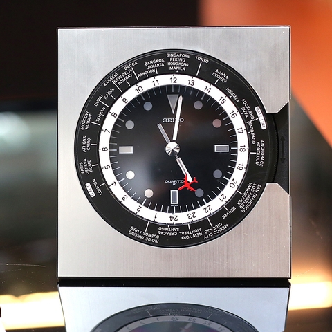 Seiko world time - Đồng hồ để bàn