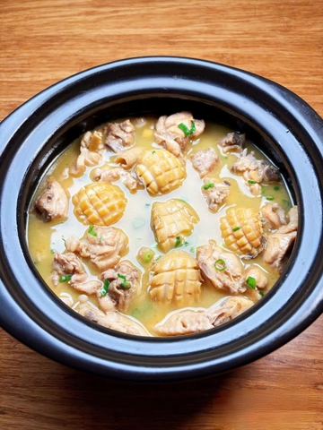 Bí quyết nấu món súp bổ dưỡng: Gà hầm bào ngư với thạch hộc – “siêu phẩm” cho hội cú đêm