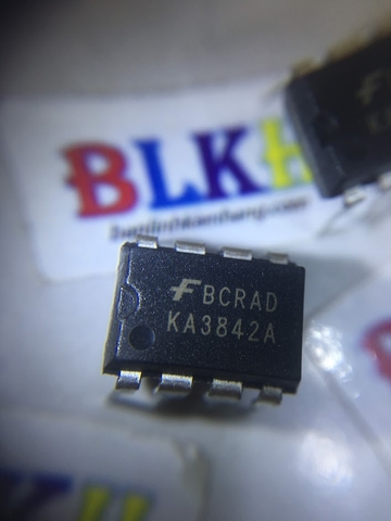 2 IC phát xung KA3842 KA3842A 3842 DIP-8 chính hãng FAIRCHILD