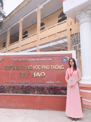 Giáo viên Ngữ Văn - Đinh Thị Phương Thảo