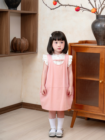 Váy gile suông nơ ngực xinh xắn