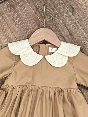 Váy nâu cổ bèo ren 2T